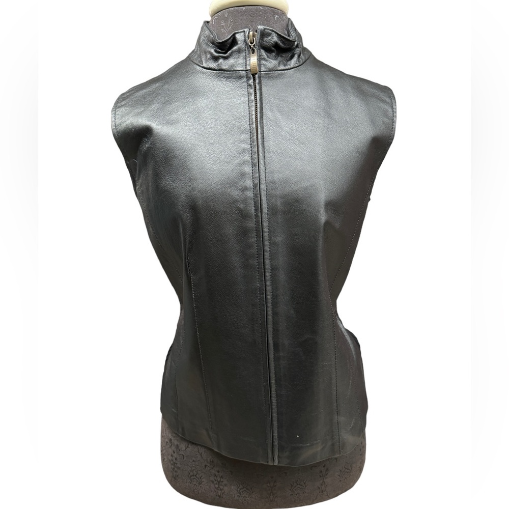 Melrose Studio black leather vest. Women’s medium. .